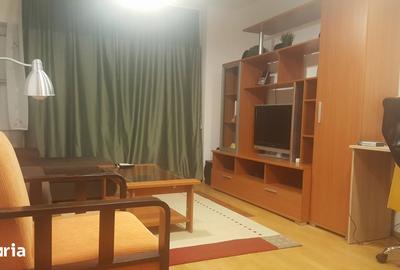 Garsonieră în Tei