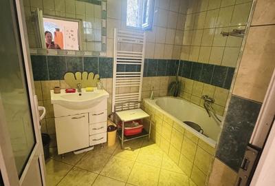 Casă cu Teren 50 Mp în Central