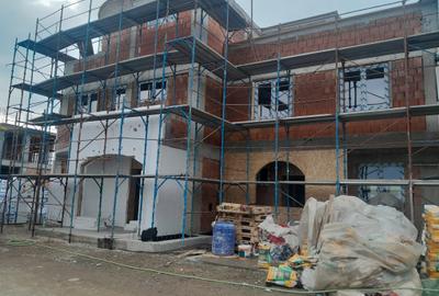 Duplex cu 4 camere cu Canalizare în Balotești - 3