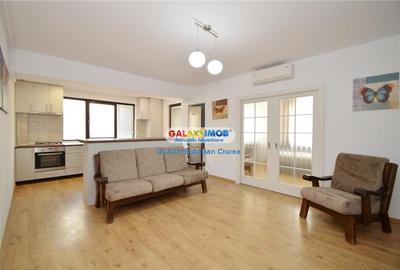 Apartament cu 3 camere semidecomandat, mobilat în Ștefan cel Mare