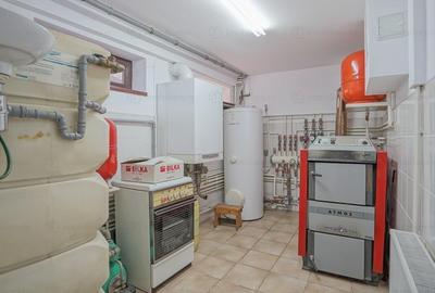 Casă individuală cu 4 camere cu Canalizare în Florilor - 25