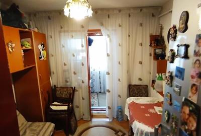 Apartament cu 2 camere decomandat în Lăpuș Argeș