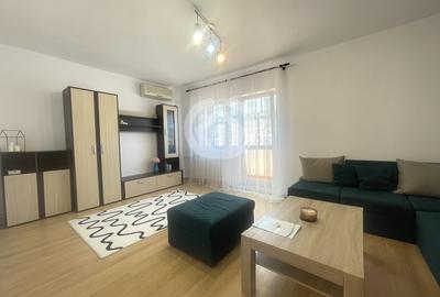 Apartament cu 3 camere decomandat, mobilat în Turnișor
