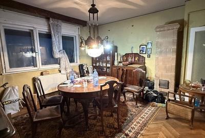 Apartament cu 4 camere semidecomandat, mobilat în Foișorul de Foc