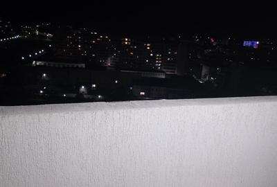 Apartament cu 3 camere decomandat în Ostroveni