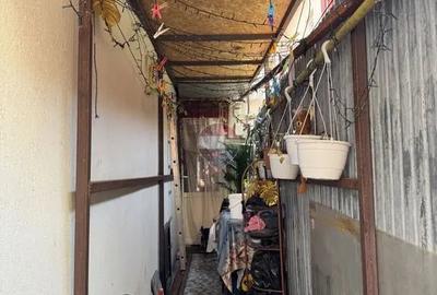 Casă cu 2 camere cu Teren 88 Mp în Rahova