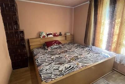 Casă cu 4 camere cu Teren 1000 Mp în Țuglui