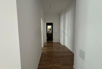 Apartament cu 3 camere decomandat în Barbu Văcărescu - 4