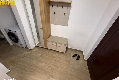 Apartament cu 2 camere decomandat în Podul de Fier