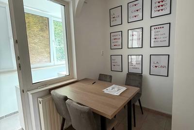 Apartament cu 3 camere decomandat în Dealul Cetății - 3