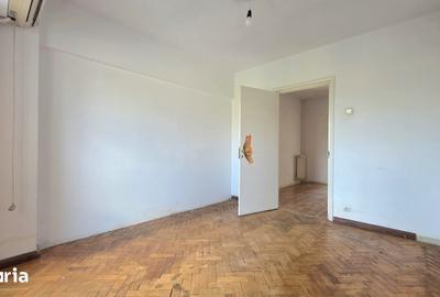 Apartament cu 4 camere în Centrul Civic