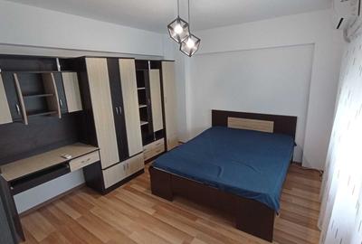 Apartament cu 2 camere decomandat în Tătărași