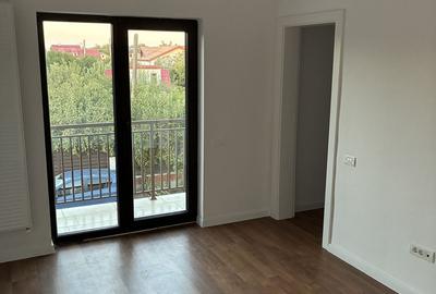 Casă cu 4 camere cu Teren 477 Mp în Central