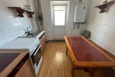 Apartament cu 2 camere decomandat, mobilat în Păcurari
