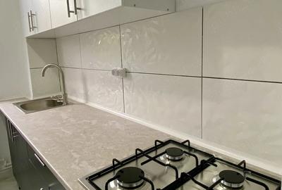 Apartament cu 2 camere semidecomandat în Micro 15 - 3