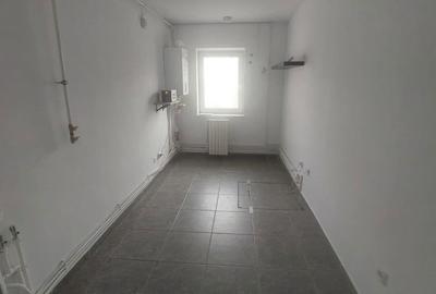 Spațiu comercial, de 71 mp, în Tomis III - 7