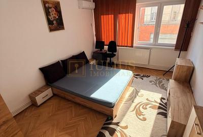 Apartament cu 2 camere decomandat, mobilat în Complex Studențesc