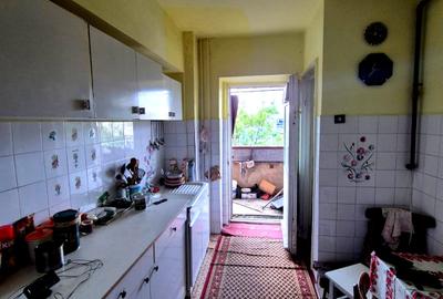 Apartament cu 3 camere decomandat în Zorilor - 2