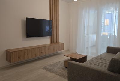 Apartament cu 2 camere semidecomandat în Exterior Vest