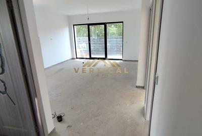 Casă cu 3 camere în Berceni