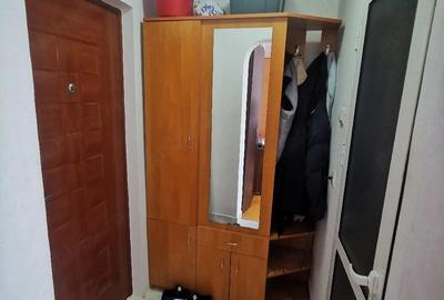 Garsonieră decomandată în Narcisa