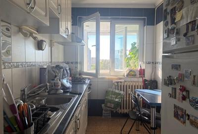 Apartament cu 2 camere semidecomandat, mobilat în Apărătorii Patriei - 2