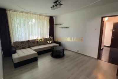 Apartament cu 3 camere semidecomandat, mobilat în Drumul Taberei