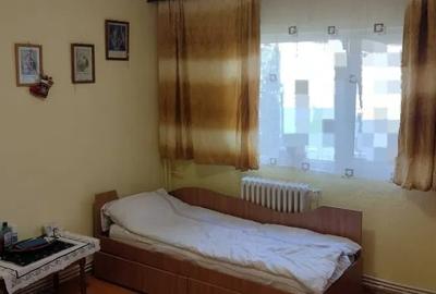 Apartament cu 3 camere decomandat, mobilat în Cug - 1