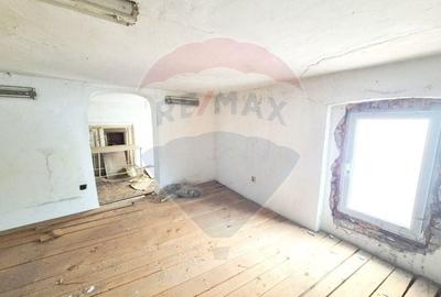 Casă individuală cu 3 camere cu Teren 118 Mp în 13 Septembrie - 11