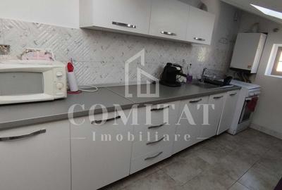 Apartament cu 3 camere în Câmpului