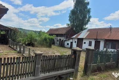 Teren în Voinești - 2