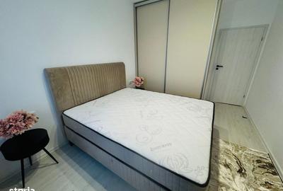 Apartament cu 2 camere decomandat în Roșu
