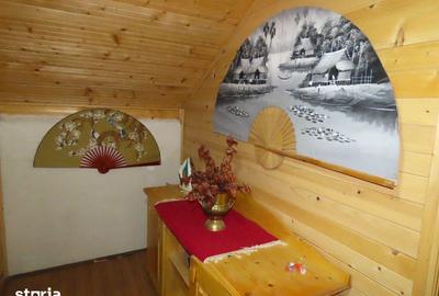 Casă cu 5 camere cu Teren 200 Mp în Moroeni