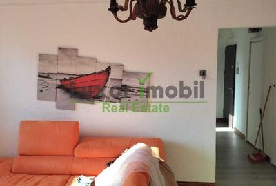 Apartament cu 2 camere în Podu Roș
