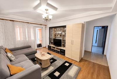 Apartament cu 3 camere semidecomandat, mobilat în Girocului - 2