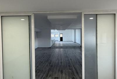 Spațiu comercial, de 156 mp, în Mărișelu