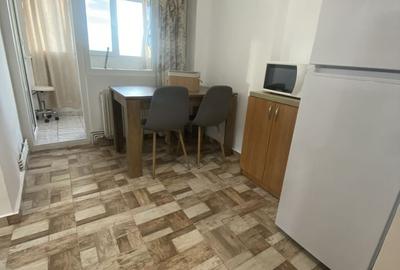 Garsonieră decomandată în Central - 6