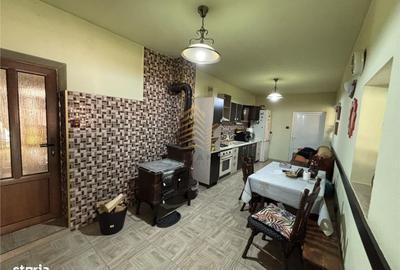 Casă cu 2 camere în Ciupercenii Noi - 3