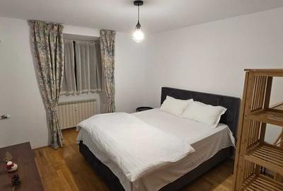 Apartament cu 3 camere decomandat în Ultracentral