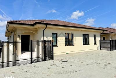 Casă cu 3 camere în Urseni