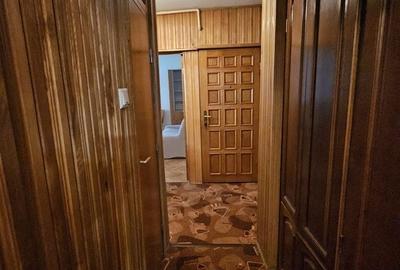 Apartament cu 2 camere decomandat în Eremia