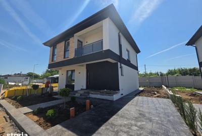 Casă cu 4 camere cu Teren 320 Mp în Berceni