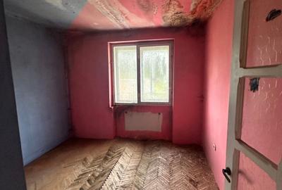 Apartament cu 4 camere decomandat în Toplița - 6
