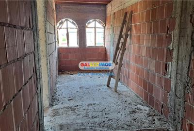 Casă cu 4 camere cu Teren 268 Mp în Est - 9