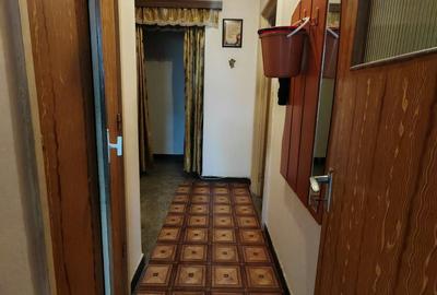 Apartament cu 2 camere decomandat în Trivale