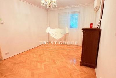 Apartament cu 2 camere decomandat în Polonă