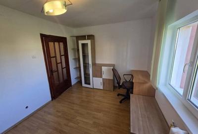 Apartament cu 2 camere semidecomandat în Aradului - 4