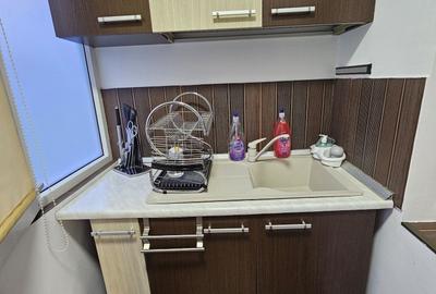 Apartament cu 3 camere decomandat în Exterior Vest - 2