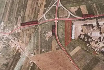 Teren de 11500 mp, în Central