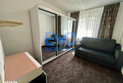 Apartament cu 2 camere decomandat în Hala Centrală - 5